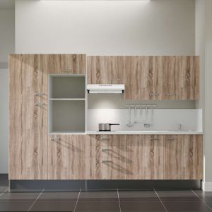 Kitchenette 300 cm K46L-PT façades bois, plan et crédence stratifiés blanc, hotte blanche